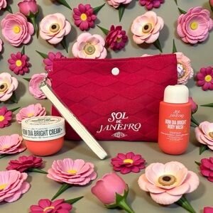 🩷SOL DE JANIERO🩷4-Piece Bom Dia Bright Bundle with Mystery Item/NIP